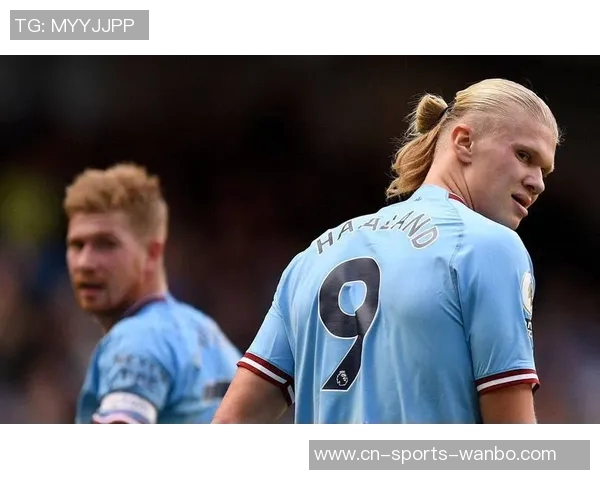 曼城女足前锋前女友年仅27岁不幸车祸身亡未系安全带引发关注