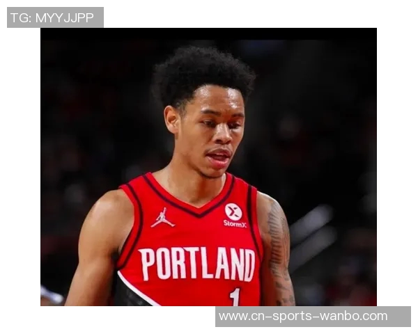 新援安芬尼西蒙斯首秀表现出色13投6中三分球命中率提升至29砍下18分3助攻 新援安芬尼西蒙斯首秀表现出色13投6中三分球命中率提升至29砍下18分3助攻