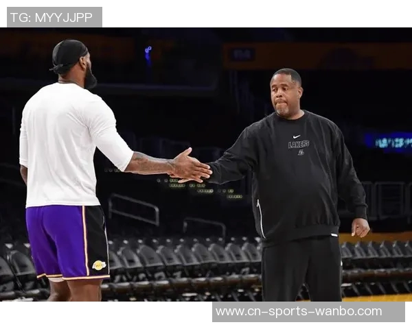 夸梅提醒詹姆斯谨慎挑选身边伙伴以防止重蹈达蒙琼斯覆辙