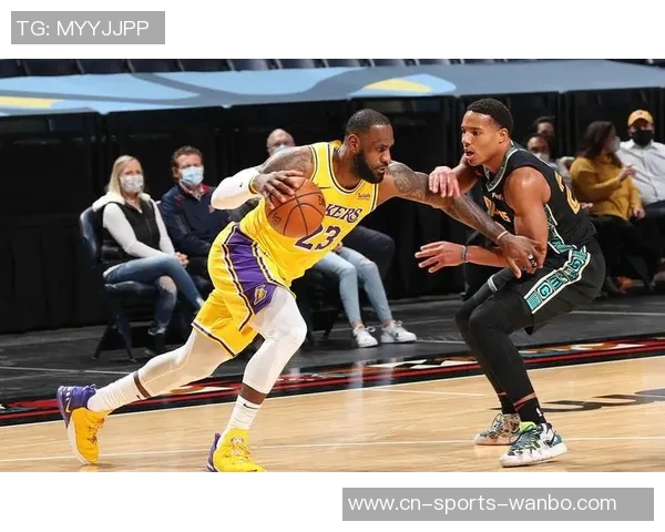 鹈鹕主帅透露伊夫米西右脚踝扭伤情况明日对阵马刺出战成疑 鹈鹕主帅透露伊夫米西右脚踝扭伤情况明日对阵马刺出战成疑