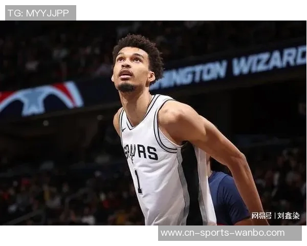 张佳玮分析太阳热火战术对比与马刺组织者缺失问题